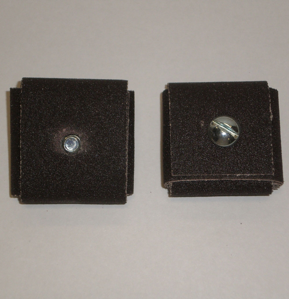 1AX Abrasive Square Pad 2x2x3/8x1/4-20 Bolt 60x