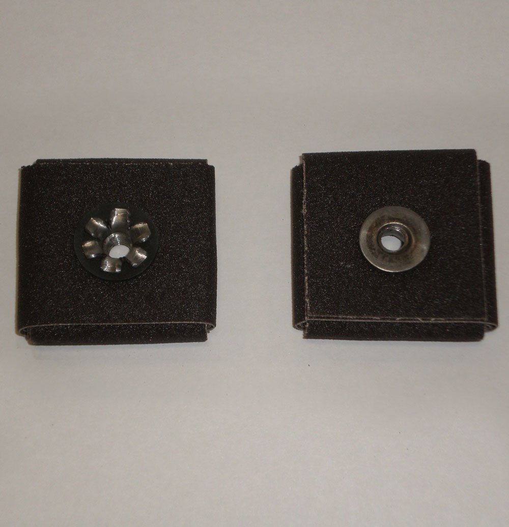 1AX Abrasive Square Pad 1x1x3/8x1/4-20 Eyelet 60x