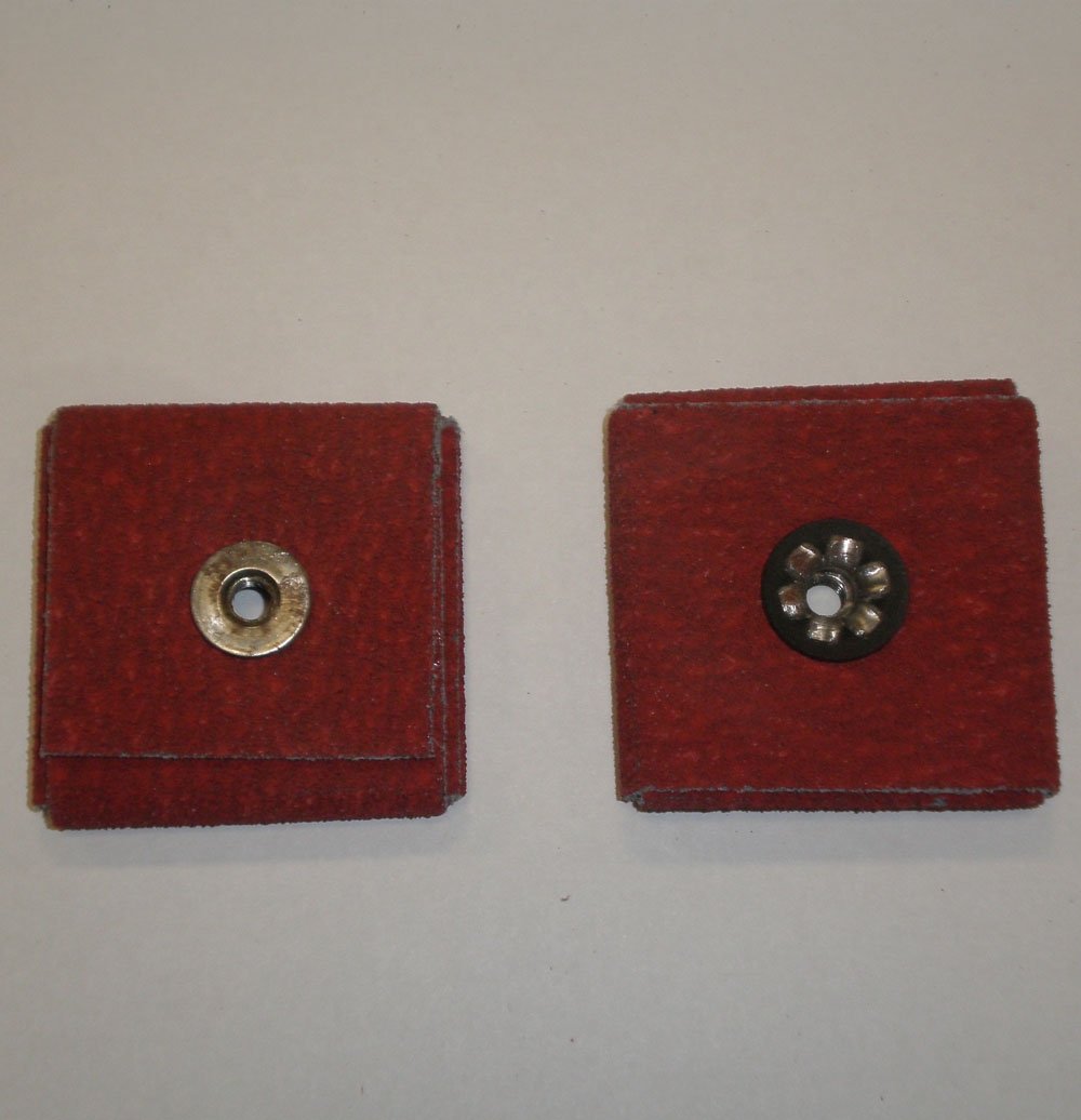 R926 Abrasive Square Pad 2x2x1/2x1/4-20 Eyelet 80x